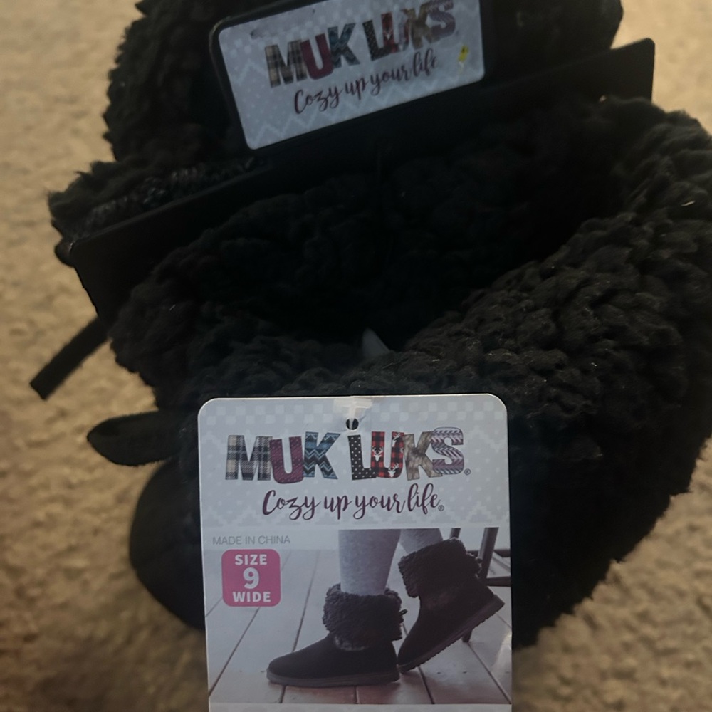 Muk Luks boots